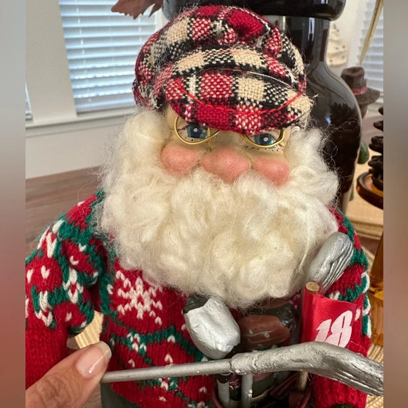 Vintage GOLFING SANTA CLAUS
Figurine 10" Tall Christmas
Decor - Picture 3 of 4